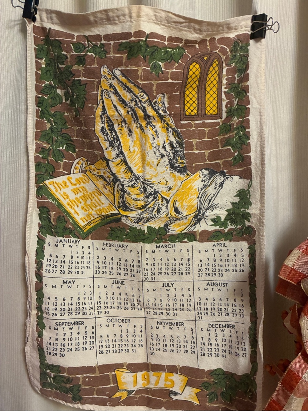 Vintage 1975 Prayer Hands Calendar Tea Towel - Yellow, Green, Brown